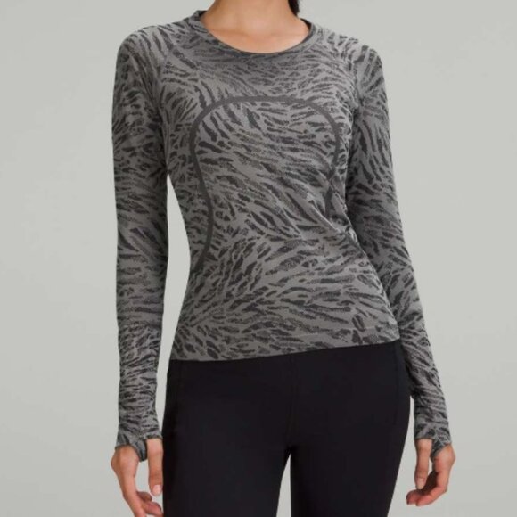 Women's 6 Lululemon Swiftly Tech Long Sleeve Shirt Primal Clash Black Gull Grey - Picture 1 of 6